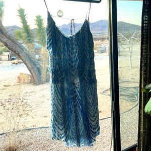 Blue and white Chelsea Flower 100% silk dress SZ Small